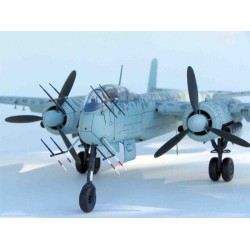 HEINKEL HE 219 A-7 UHU TAMIYA 61057*4400