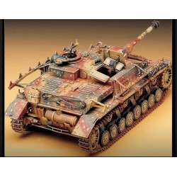 STURMGESCHUTZ SDKFZ. 167 75mm STUK 40L / 48 GUN + GERMAN ASSAULT GUN TANK