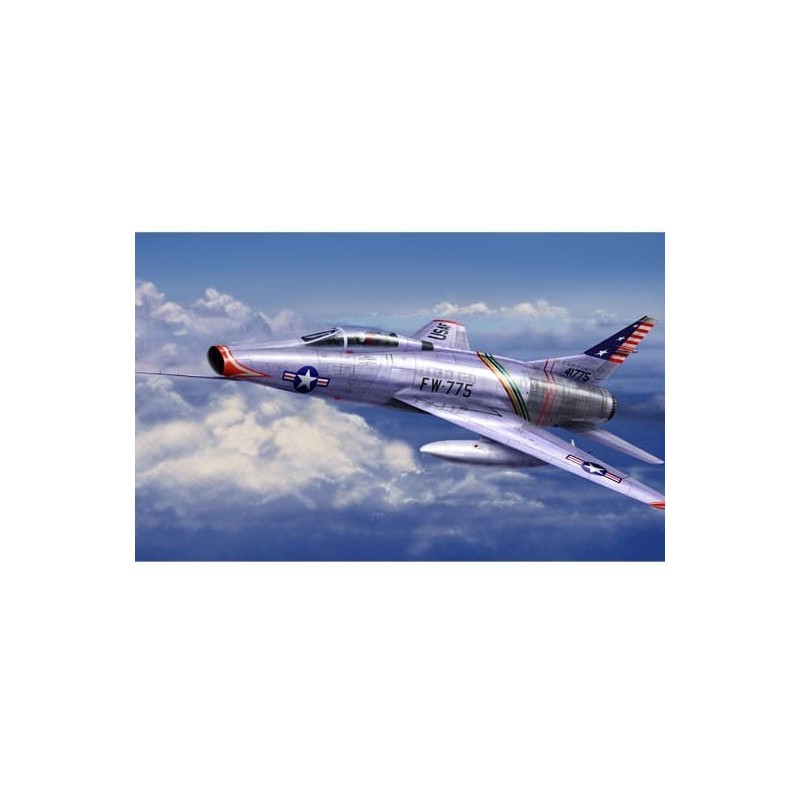 F-100 SUPER SABRE TRUMPETER 01648