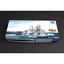 TRUMPETER 05776 German Cruiser Admiral Hipper 1941 05776
