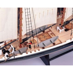 Bluenose I 1:100