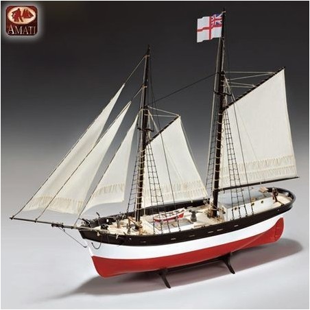 Q-Ship Hunter (Pirate Ship) 1:60