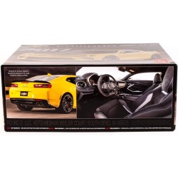 AMT AMT1074 1:25 2017 Chevy Camaro SS 1LE