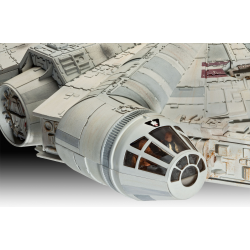 REVELL 06718 Halcón Milenario