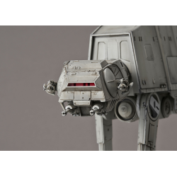REVELL 01205 BANDAI AT-AT 1:144