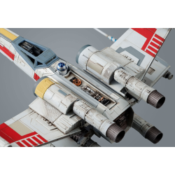 REVELL 01200 X-WING STARFIGHTER BANDAI 1:72