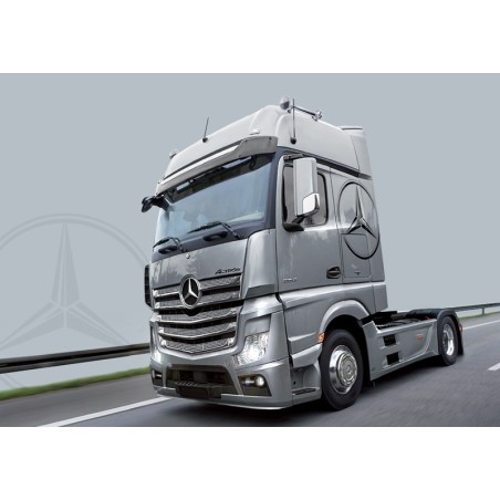 ITALERI 3905 Mercedes Benz Actros MP4 Gigaspace