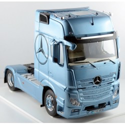 ITALERI 3905 Mercedes Benz Actros MP4 Gigaspace