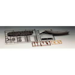 REVELL PERLA NEGRA EASY-CLICK SYSTEM