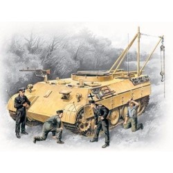 ICM 35342 Bergepanther with German Tank Crew