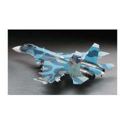 Kit 1/72 Su-33 Flanker D -E35
