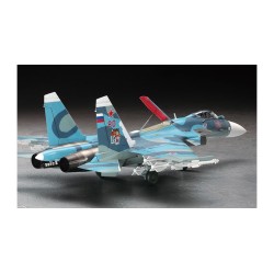 Kit 1/72 Su-33 Flanker D -E35