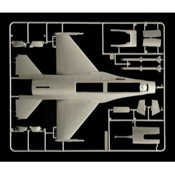 F-16 FIGHTING FALCON
