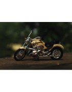 Motos